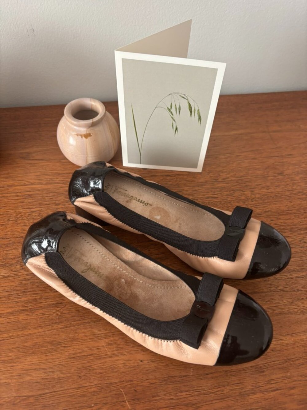Salvatore Ferragamo Two-Tone Beige & Black Patent Bow Pumps Size 6